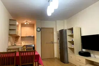 Тристаен апартамент в Бургас, Център