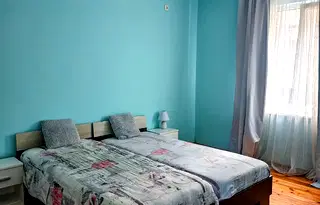 Тристаен апартамент в София, Център