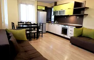 Тристаен апартамент в Стара Загора, Център
