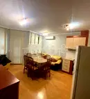 Тристаен апартамент с две тераси в Конфуто, Варна