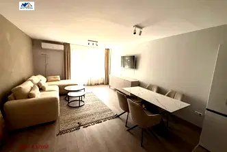 Тристаен апартамент в София, Витоша