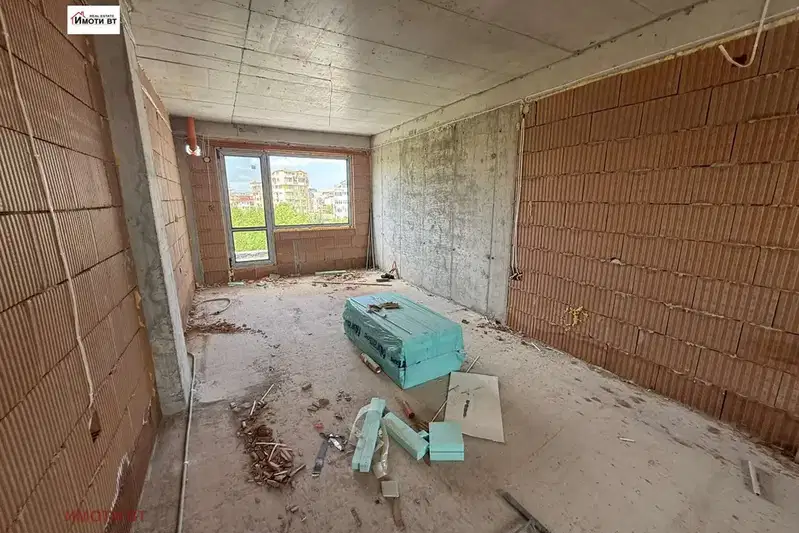 4-bedroom apartment in Veliko Tyrnovo, Buzludja