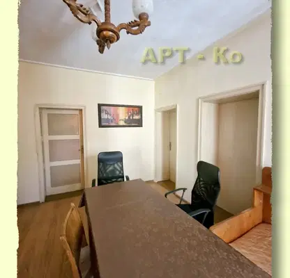 Снимка 4 — Многостаен апартамент в Перник, Център