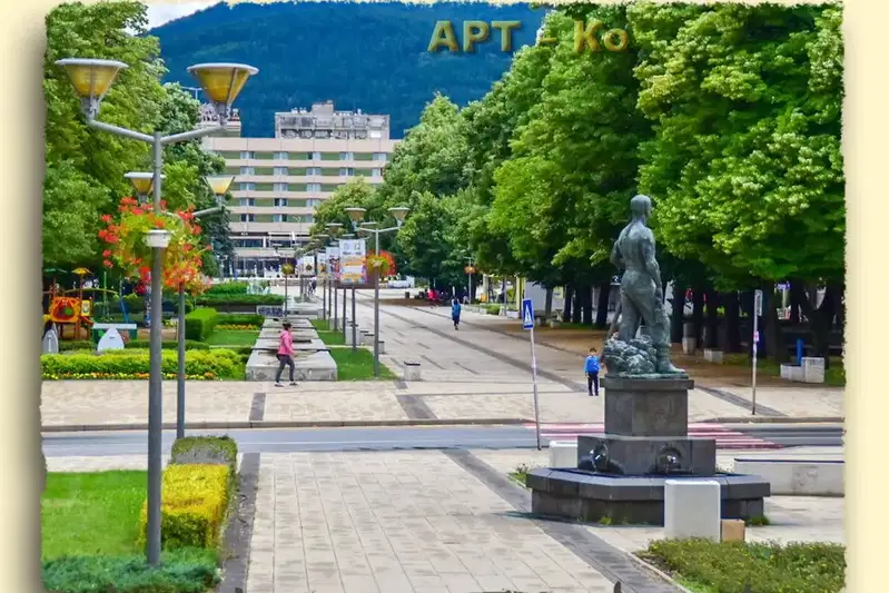 4-bedroom apartment in Pernik, Centyr