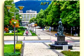 Многостаен апартамент в Перник, Център