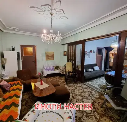 Photo 4 — 4-bedroom apartment in Shumen, Centyr