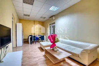 Многостаен апартамент в София, Център