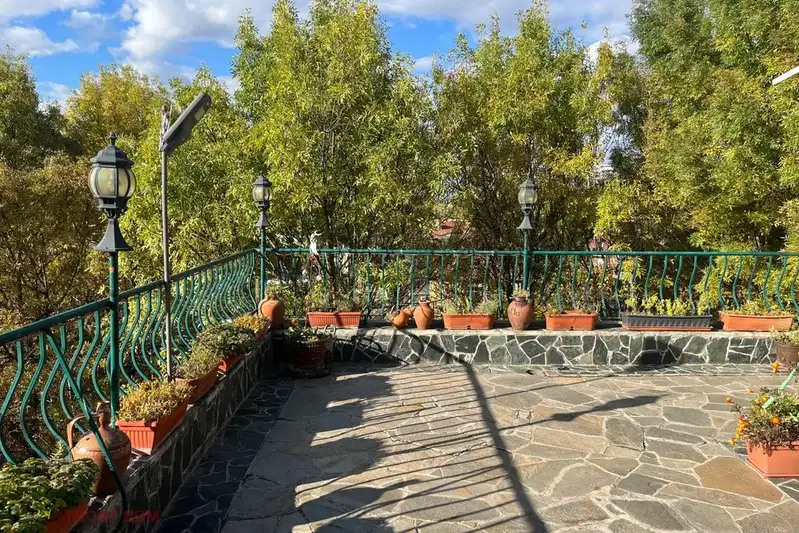 4-bedroom apartment in Kyustendil, Centyr