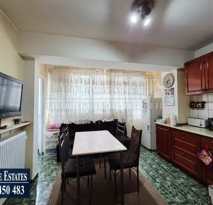 Photo 5 — 4-bedroom apartment in Ruse, Charodeika - Yug