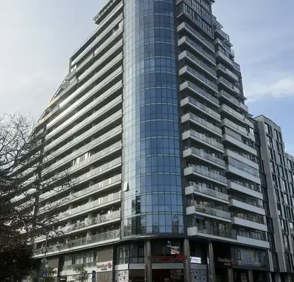 Снимка 2 — Просторен 4-стаен апартамент с морска панорама в Лазур, Бургас