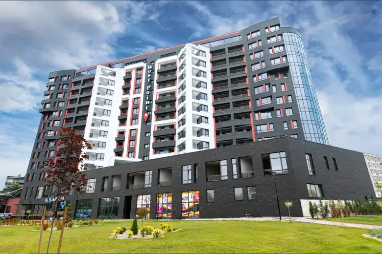 4-bedroom apartment in Plovdiv, Mladejki Hylm