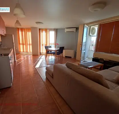 Photo 2 — 4-bedroom apartment in Благоев, Освобождение