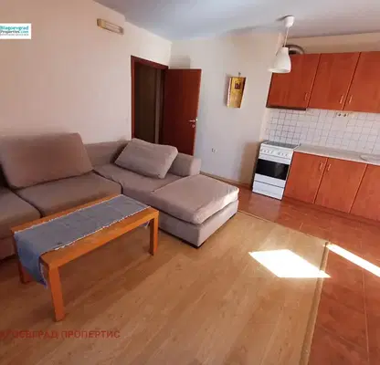Photo 4 — 4-bedroom apartment in Благоев, Освобождение