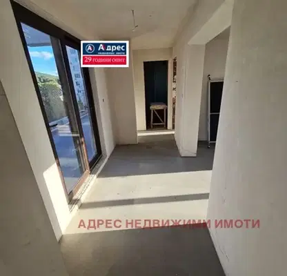 Снимка 3 — Многостаен апартамент в Стара Загора, Ремиза