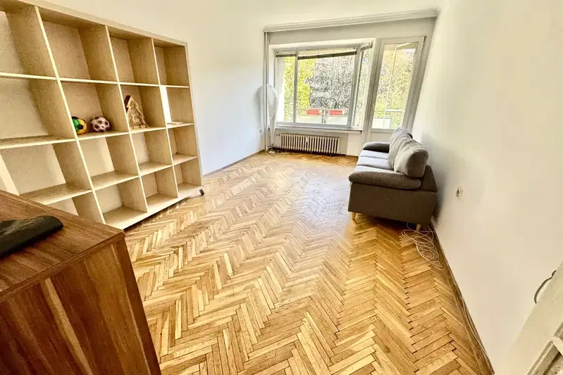 Многостаен апартамент в София, Стрелбище