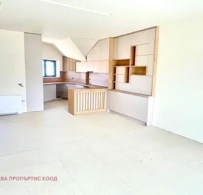 Photo 2 — 4-bedroom apartment in област София, Samokov