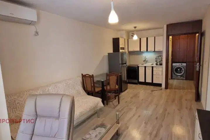 2-bedroom apartment in Благоев, Идеален център
