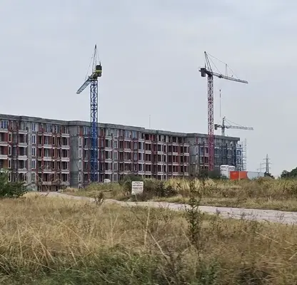 Снимка 3 — Двустаен апартамент в Пловдив, Коматевско шосе