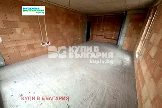Двустаен апартамент във Варна, Младост 1