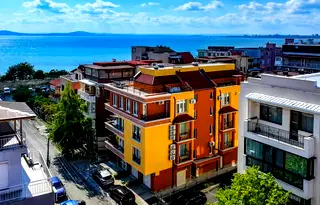 Двустаен апартамент в Бургас, Сарафово