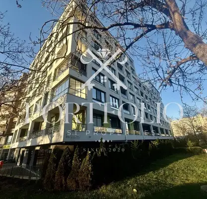 Снимка 2 — Просторен 2-стаен апартамент с тераса в Славейков, Бургас