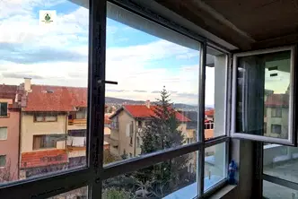 Двустаен апартамент във Варна, Виница
