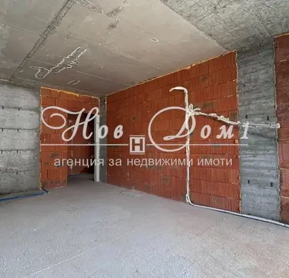 Photo 2 — 2-bedroom apartment in Plovdiv, Vystanicheski