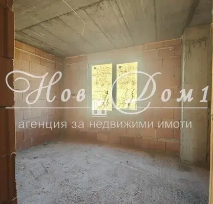 Снимка 3 — Двустаен апартамент във Варна, Възраждане 3