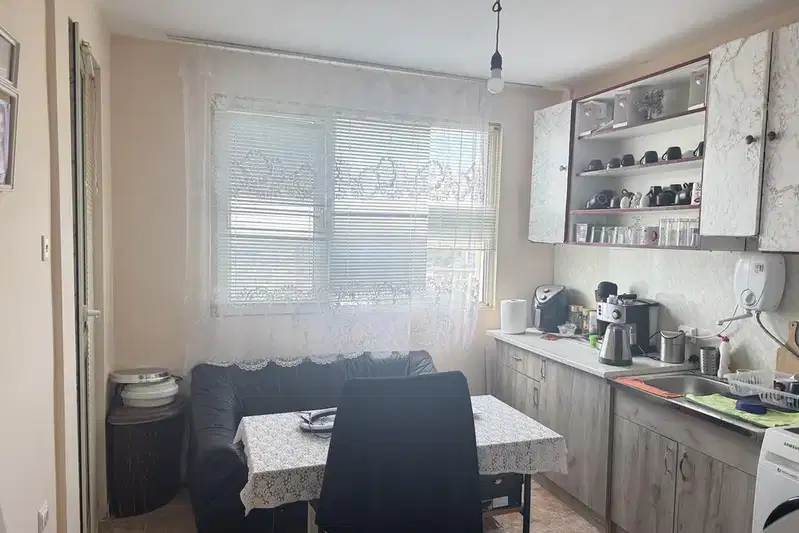 Two-room apartment in Zdravec Iztok with terrace on 13th floor