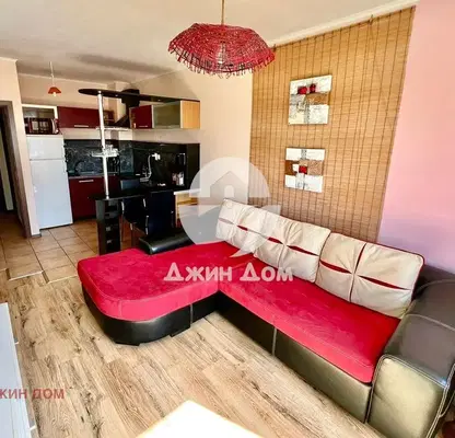 Снимка 2 — Двустаен апартамент в Бургас, Зорница