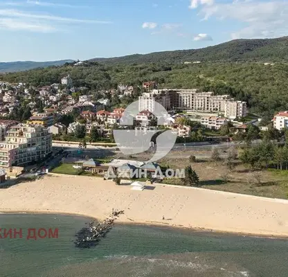 Снимка 4 — Двустаен апартамент с тераса в к.к. Слънчев бряг, близо до море