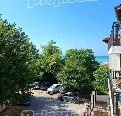 Снимка 4 — Двустаен апартамент в Добрич, Каварна