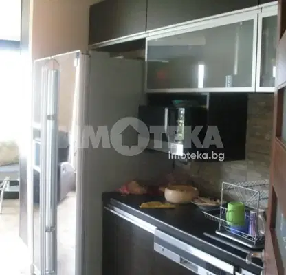 Снимка 4 — Двустаен апартамент в Добрич, с. Рогачево