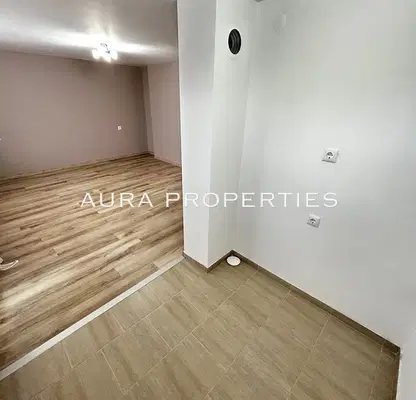 Photo 2 — 1-bedroom apartment in Раз, Варош