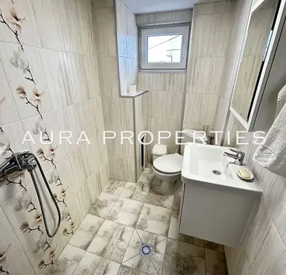 Photo 4 — 1-bedroom apartment in Раз, Варош