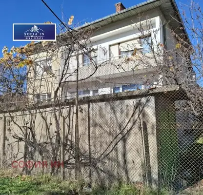 Снимка 2 — Етаж от къща в Кюстендил, Могилата