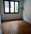 Етаж от къща в Плевен, Широк център