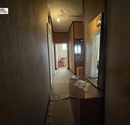 Photo 5 — Floor of House in Oblast Dobrich, Kavarna