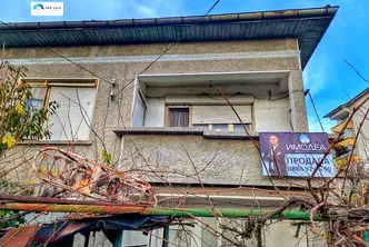 Етаж от къща в Габрово, Дряново