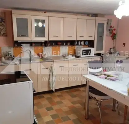 Photo 3 — Floor of House in Oblast Pazardjik, Peshtera