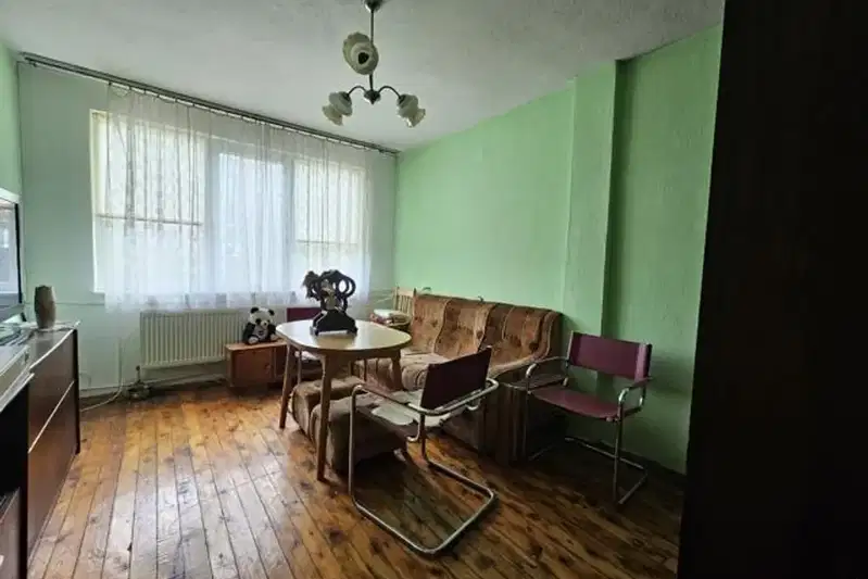 Етаж от къща във Велико Търново, Лясковец