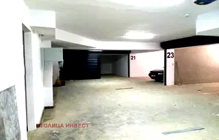 Гараж/Паркомясто в Русе, Център