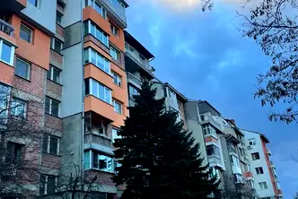 Гараж/Паркомясто в София, Редута