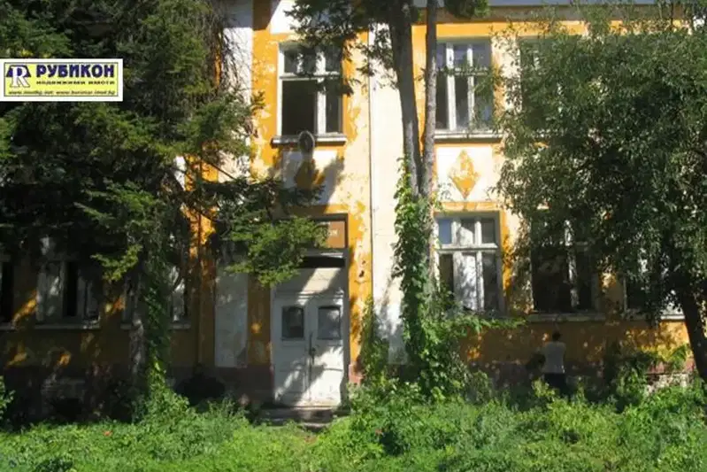 Хотел в Плевен, Долни Дъбник