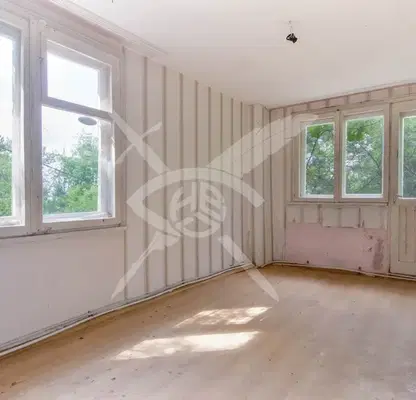 Photo 2 — House in German
