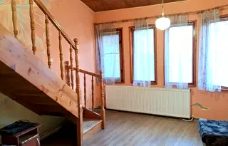 Къща в Добрич, Център