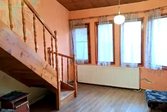 Къща в Добрич, Център