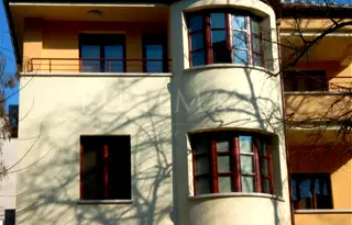 Къща в Пловдив, Център
