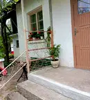 Къща в Русе, ДЗС