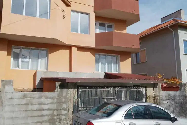 Къща в Монтана, Идеален център